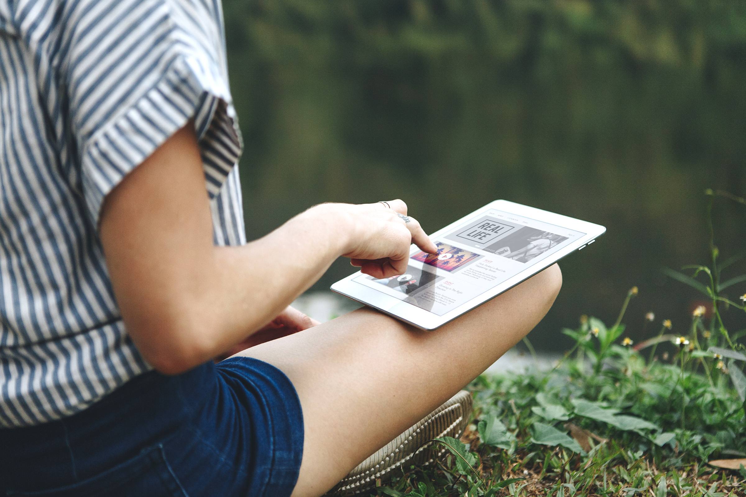 L'IA dans la veille média : anticiper les tendances et gérer toutes les situations